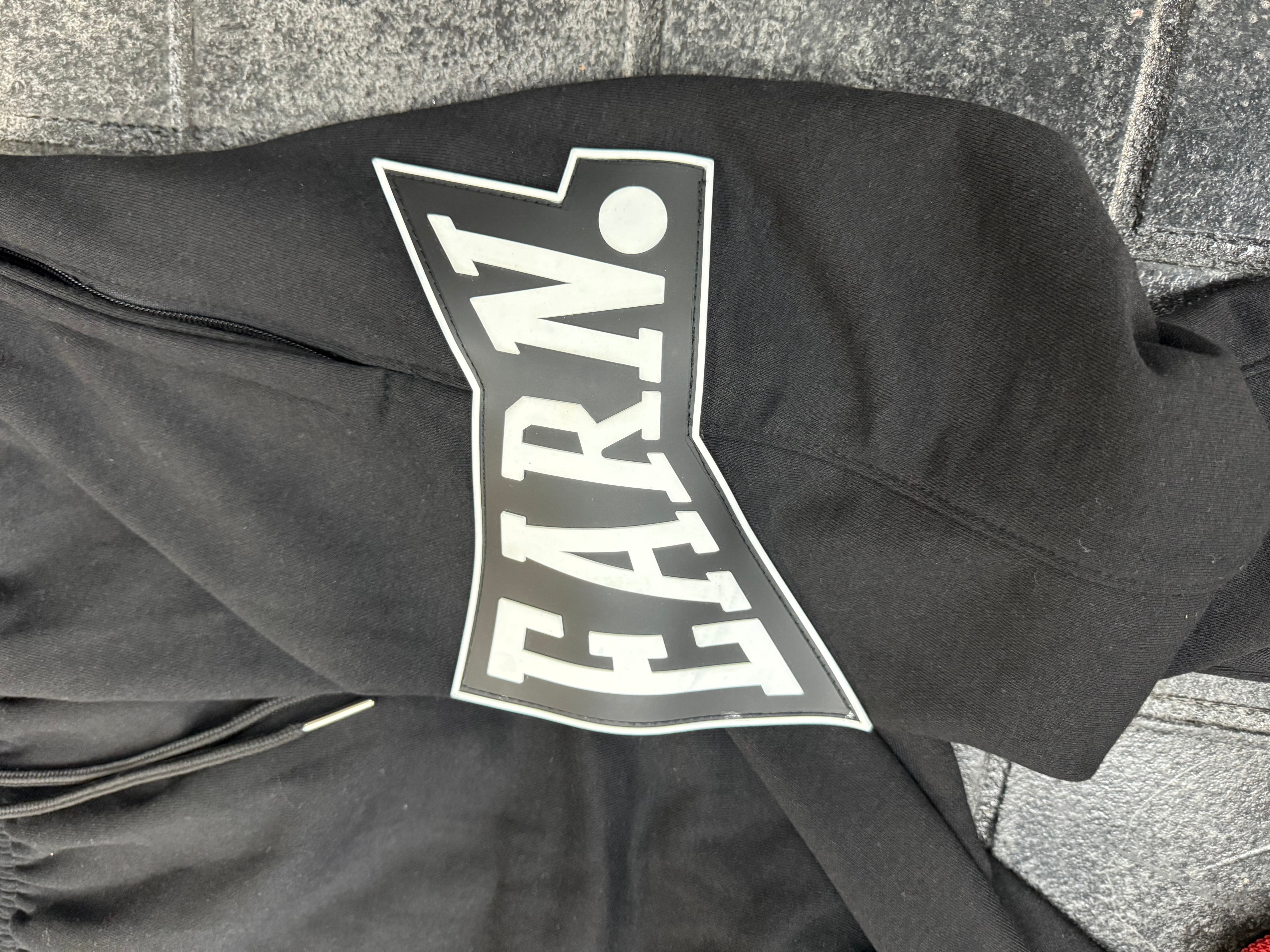 EARN “Both Ways” sweatsuit BLACK
